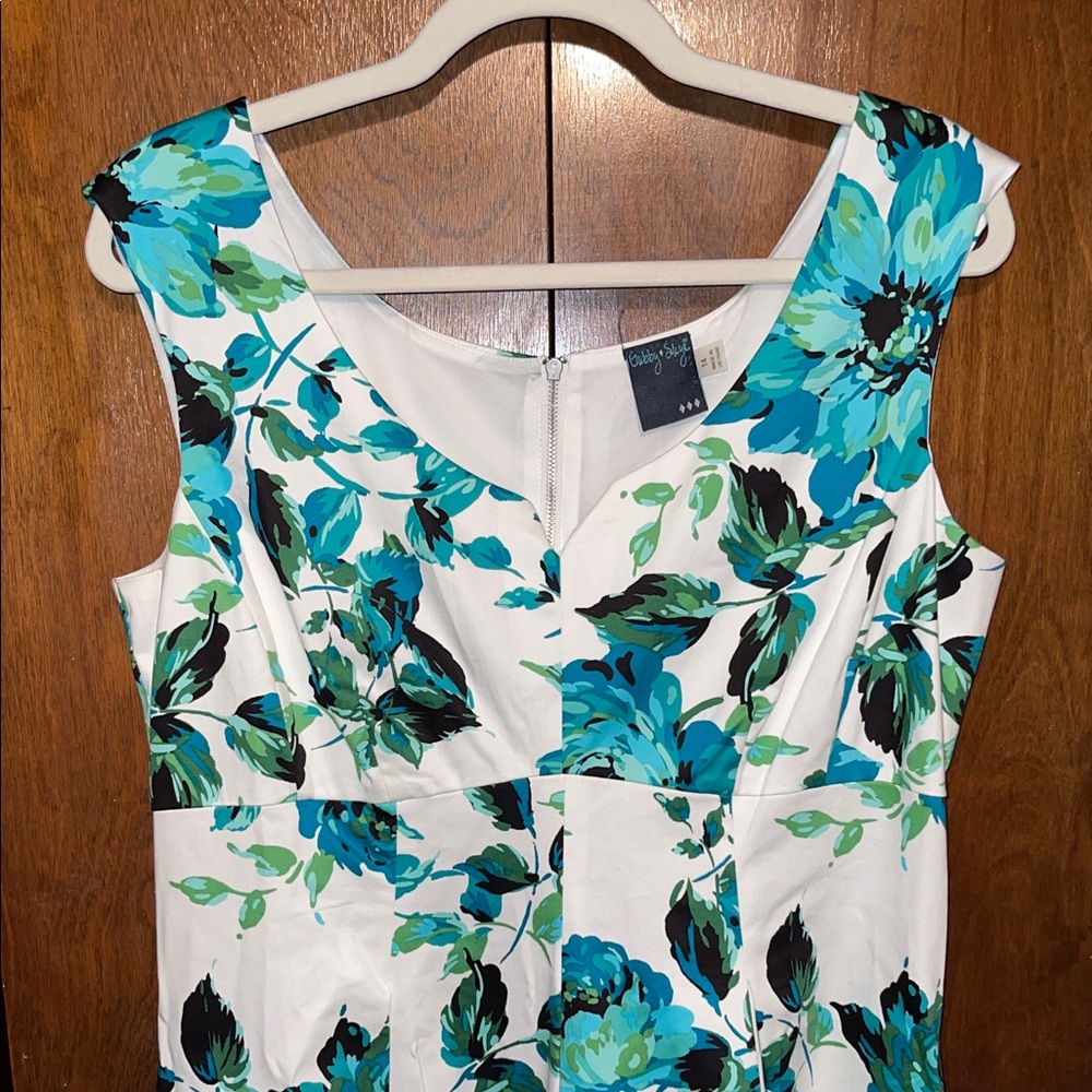 Gabby Skye Blue Floral Mini Dress - Picture 3 of 9